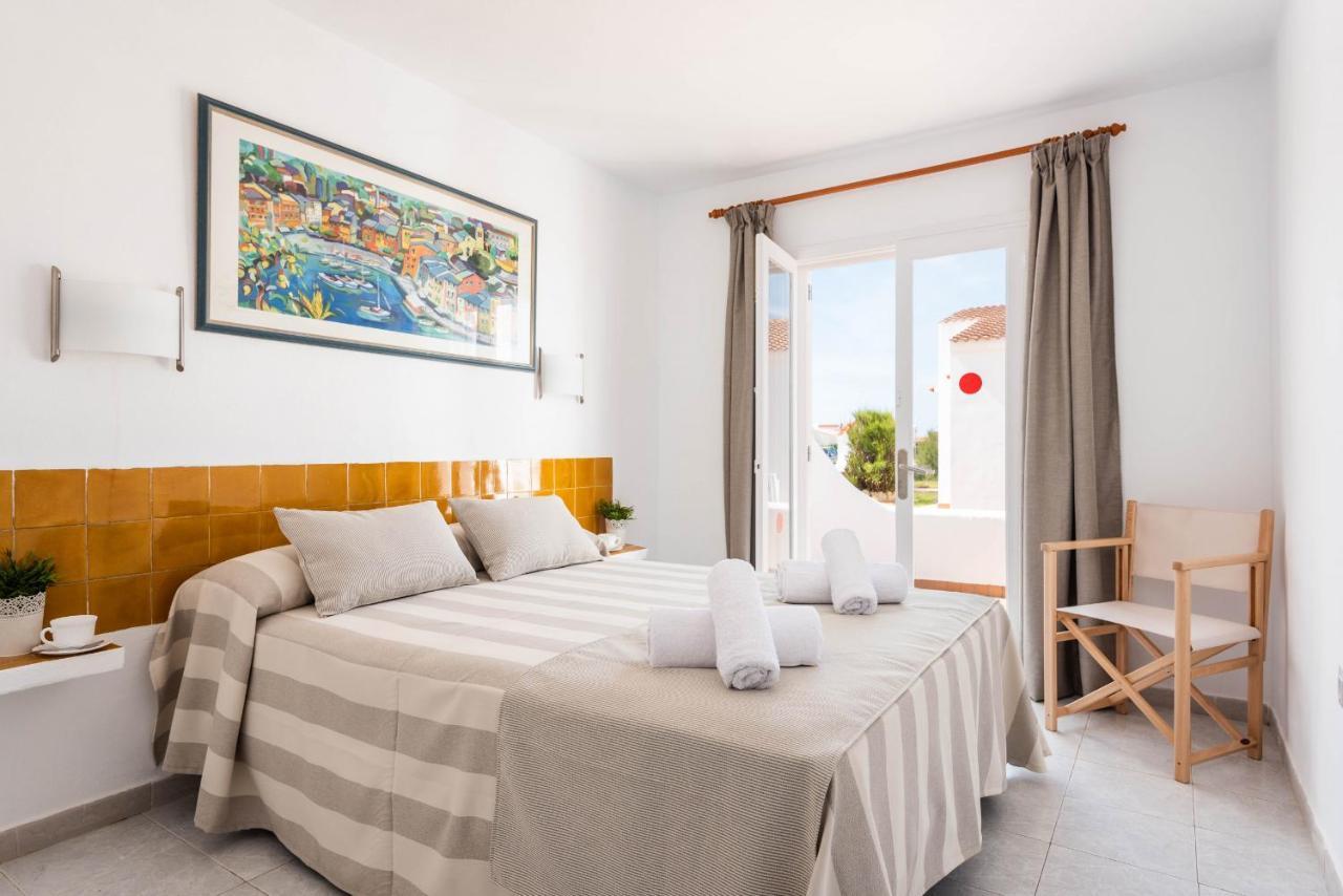 Rimar 6, 2 Bedroom Apartment, Cap D'Artrutx Cala' en Bosch Bagian luar foto