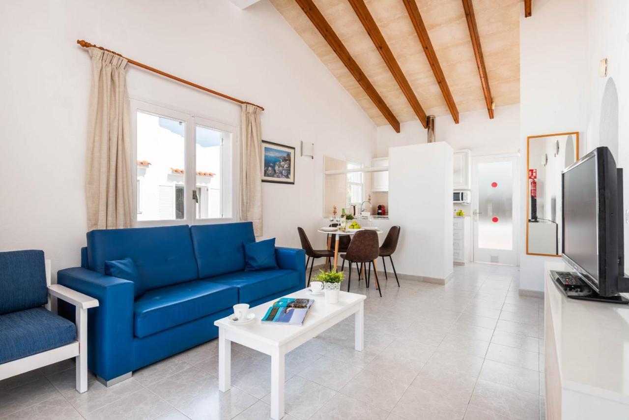 Rimar 6, 2 Bedroom Apartment, Cap D'Artrutx Cala' en Bosch Bagian luar foto